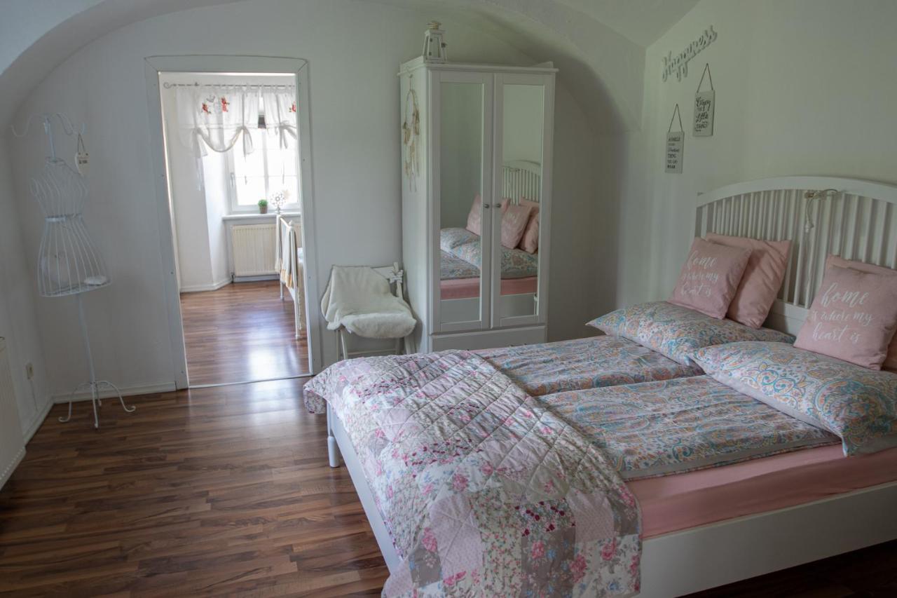 Apartamento Gutshof Bartl 2 Klagenfurt am Woerthersee Exterior foto