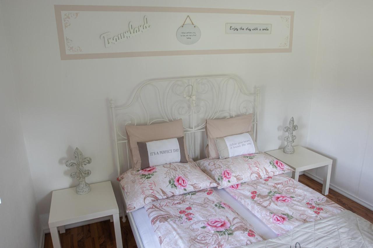Apartamento Gutshof Bartl 2 Klagenfurt am Woerthersee Exterior foto