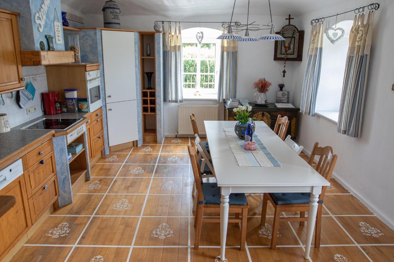 Apartamento Gutshof Bartl 2 Klagenfurt am Woerthersee Exterior foto